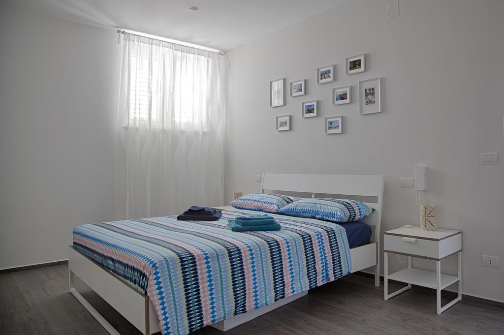 Appartement Charlotte'S House Locaz. Turistica à Polignano a Mare Extérieur photo